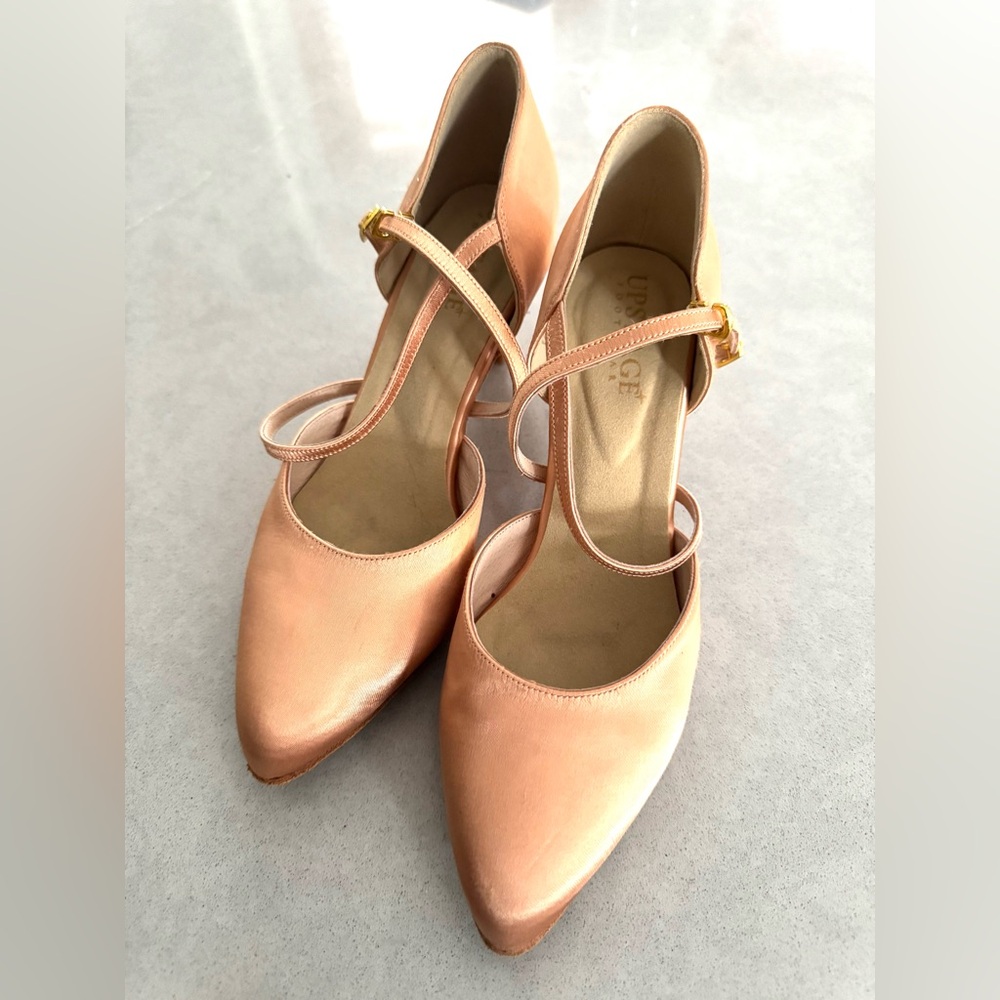 Upstage Pink Satin Smooth Ballroom Dance Shoe size 7.5